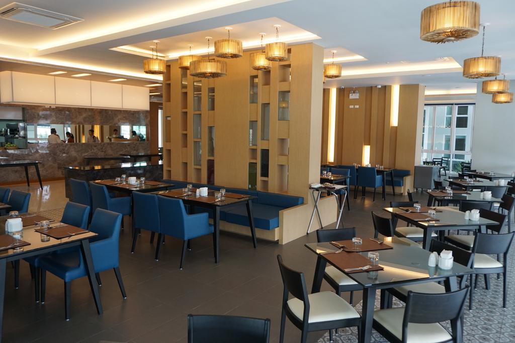 Grand Vista Hotel Chiangrai-Sha Extra Plus Chiang Rai Exterior foto